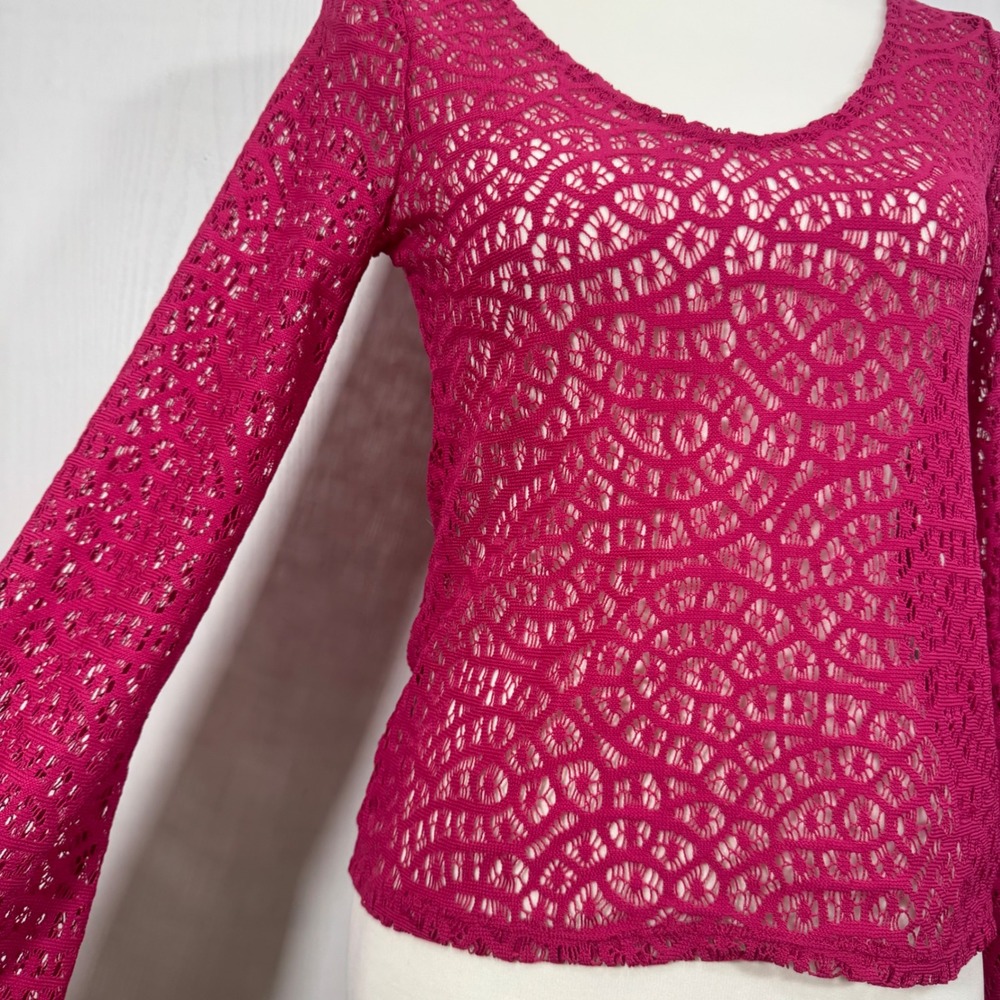 Hollister Boho Y2K Women Crochet Knit Top Bell‎ Sleeve Deep V Neck Sweater Sz XS - Picture 5 of 12